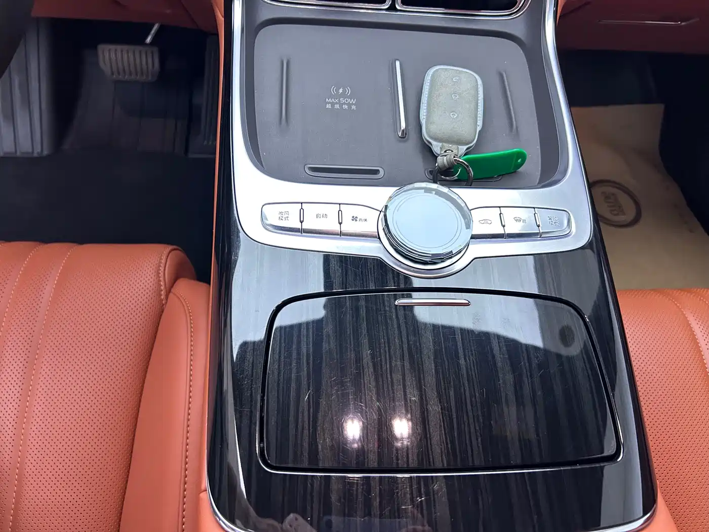 Geely Galaxy Galaxy M9 2025 Base Model фото 18