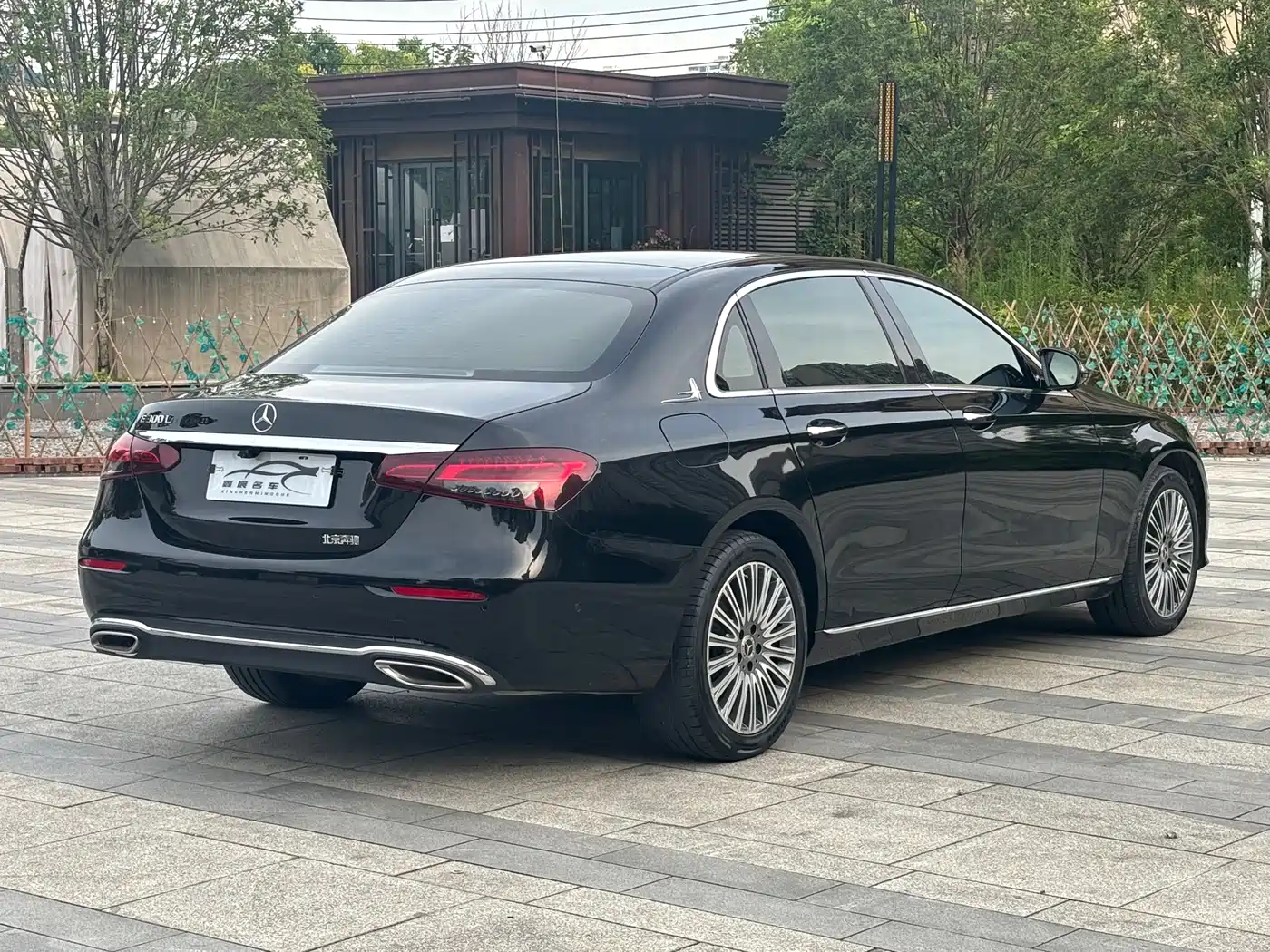  E CLASS