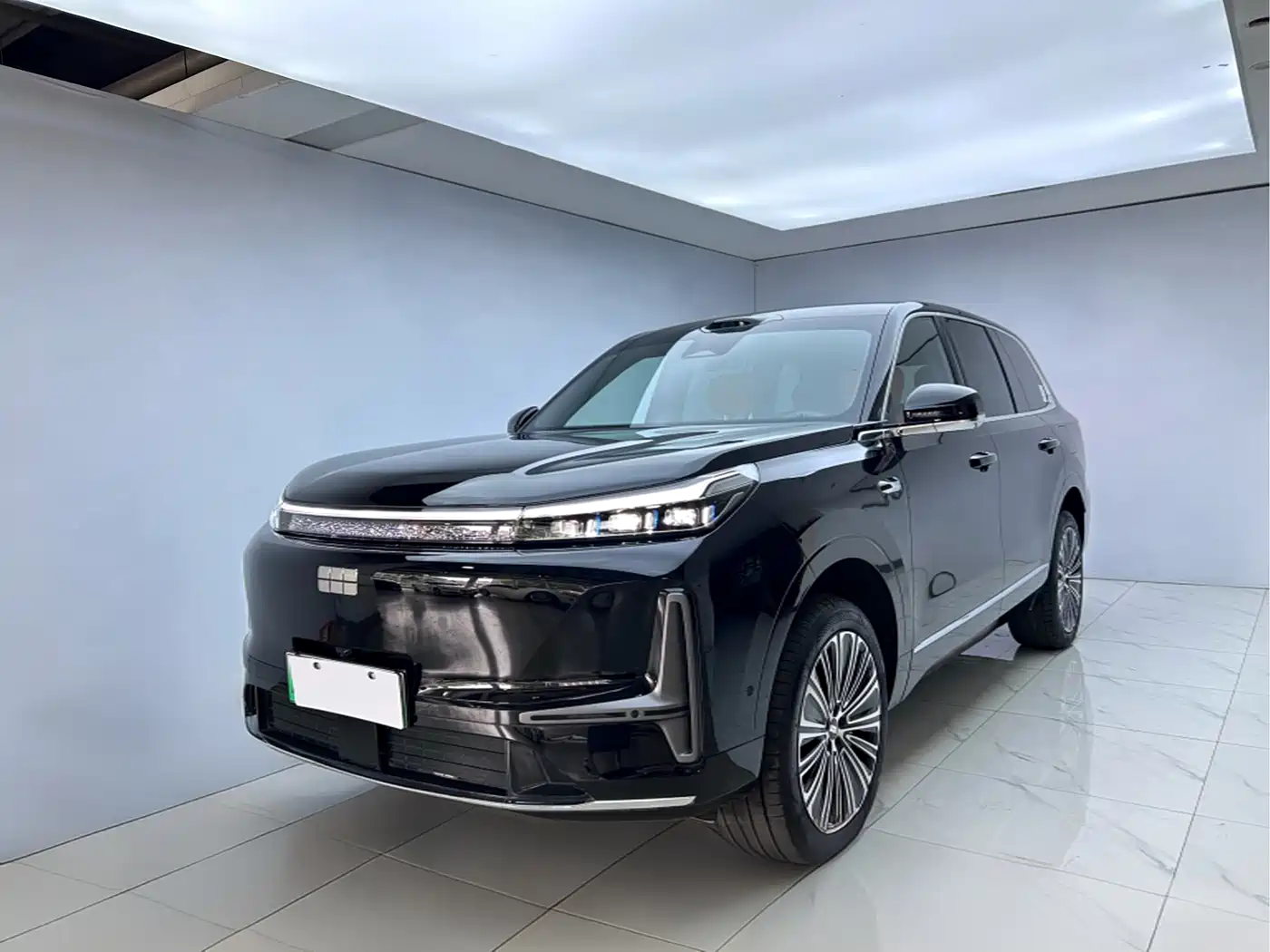 Geely Galaxy Galaxy M9 2025 Base Model
