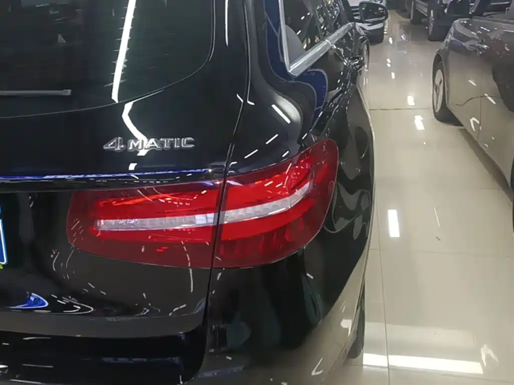 Mercedes-Benz GLC 2016 GLC 200 4MATIC фото 8