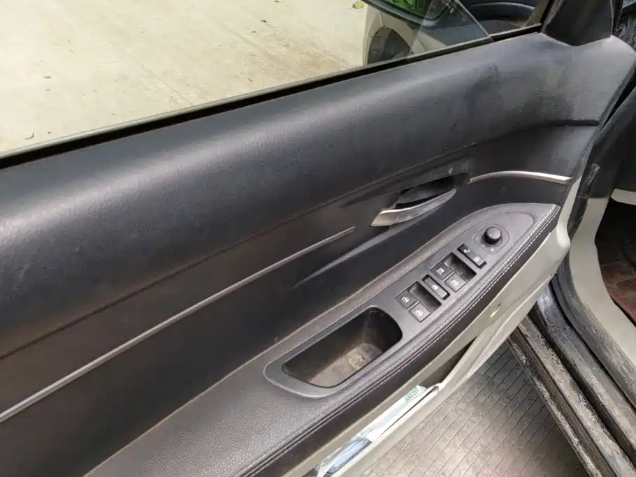 BAIC Senova D50 2014 2014 1.5L Manual Standard