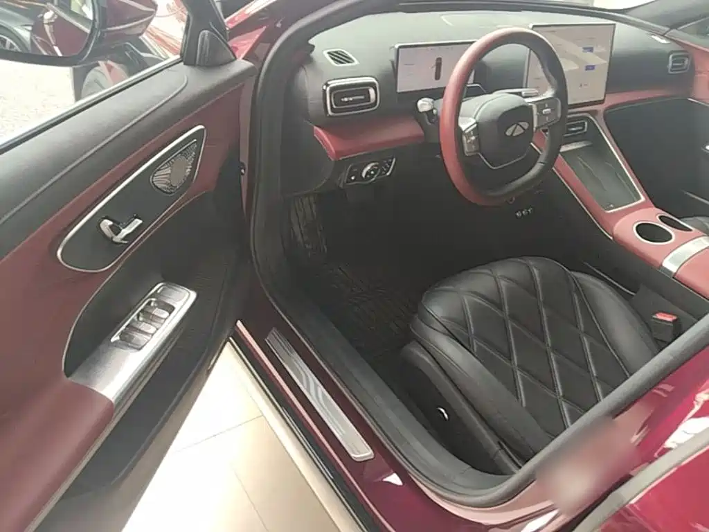 Chery Fengyun Fengyun A9L 2025 2025 Model 4WD High-performance Summit Edition