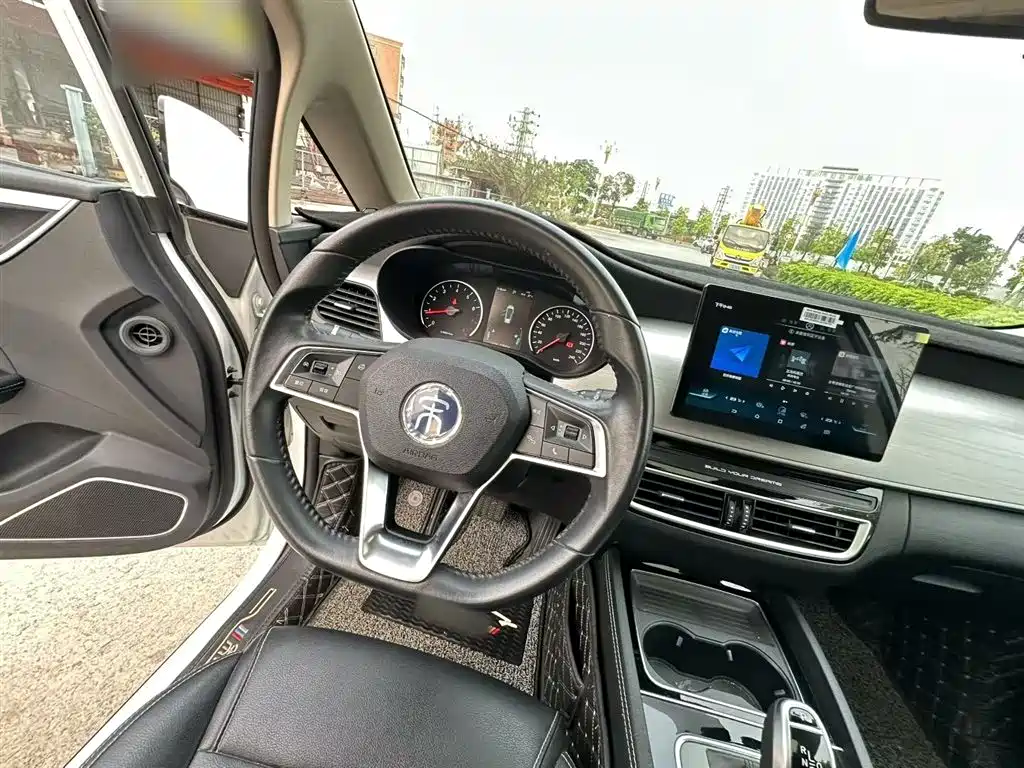 BYD Song MAX 2021 Upgrade 1.5T Automatic Luxury Edition 6-Seater фото 8