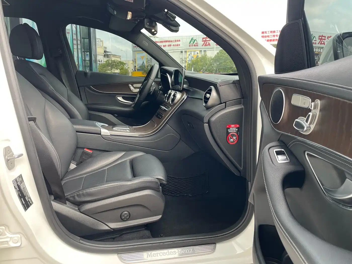 Mercedes-Benz GLC 2020 GLC 260 L 4MATIC Luxury фото 13