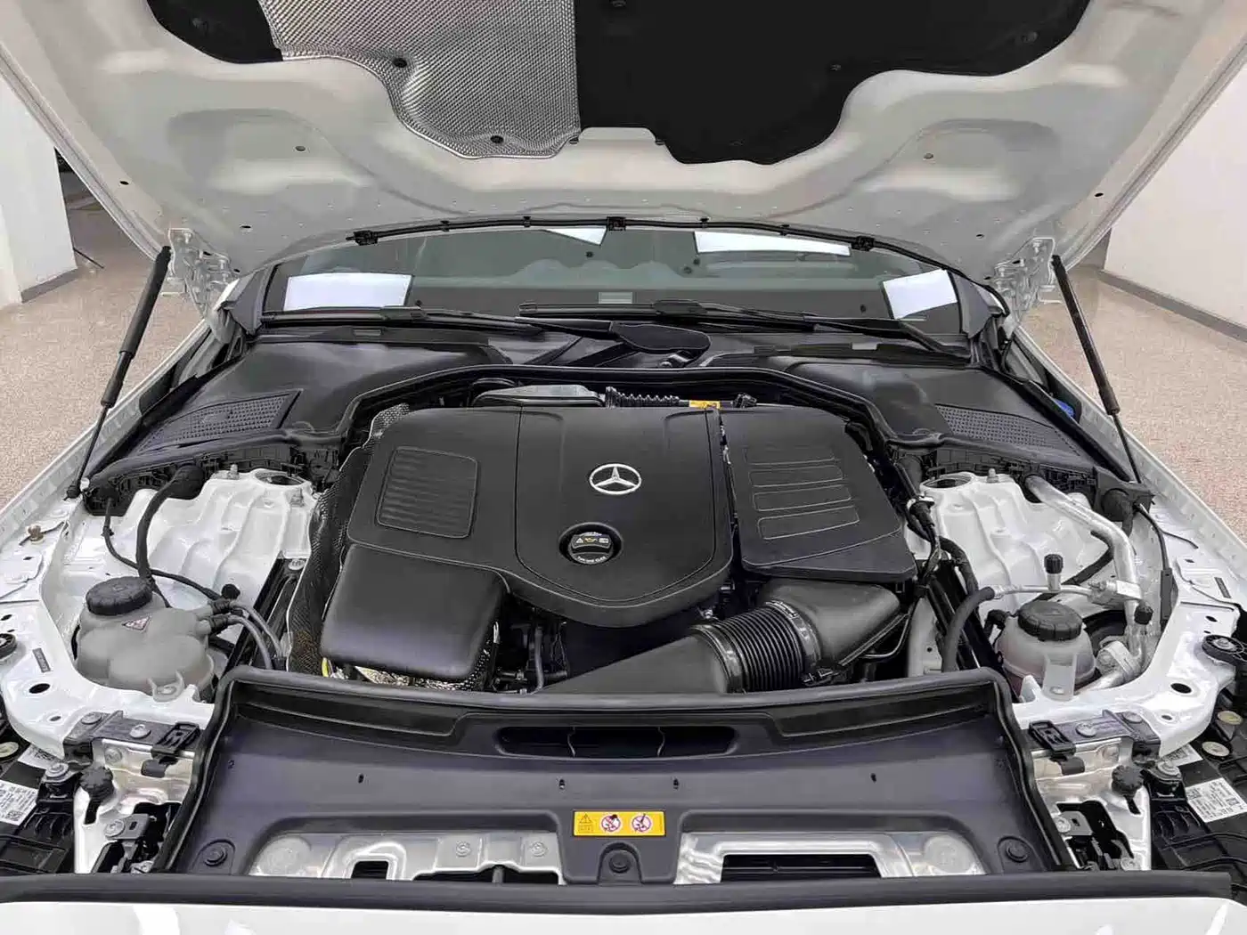 Mercedes-Benz C-Class 2024 Facelift C 260 L Sport фото 23