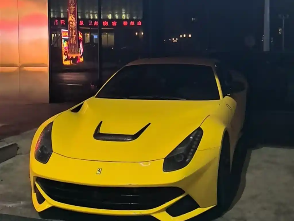 Ferrari F12berlinetta 2013 2013 6.3L Standard