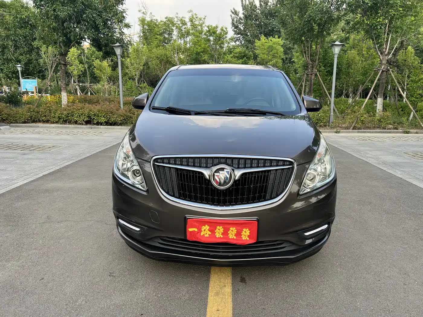 Buick GL8 2017 25S Luxury China V фото 2