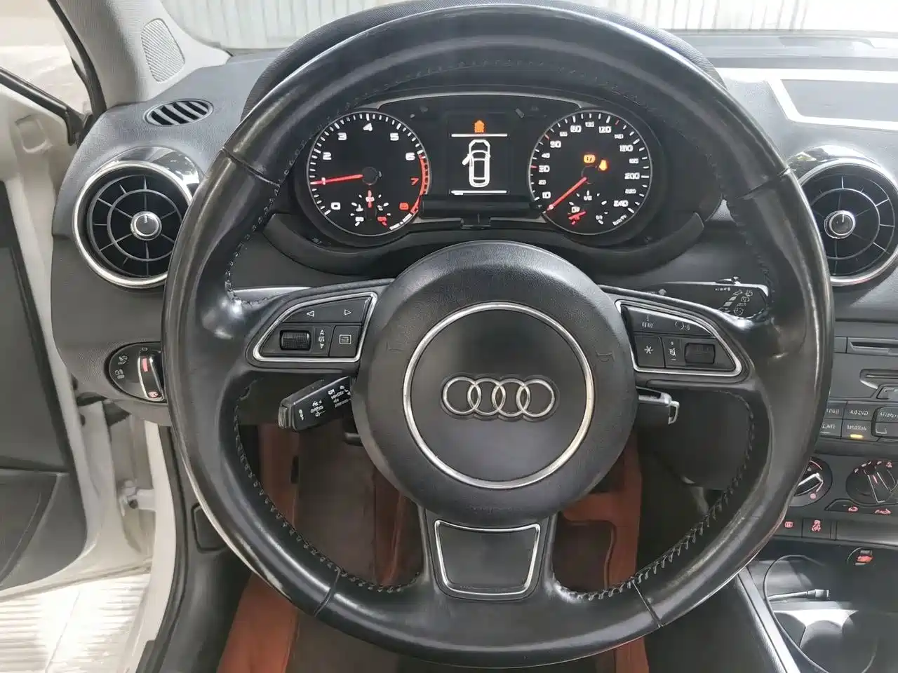 Audi A1 2014 2014 30 TFSI Sportback Comfort
