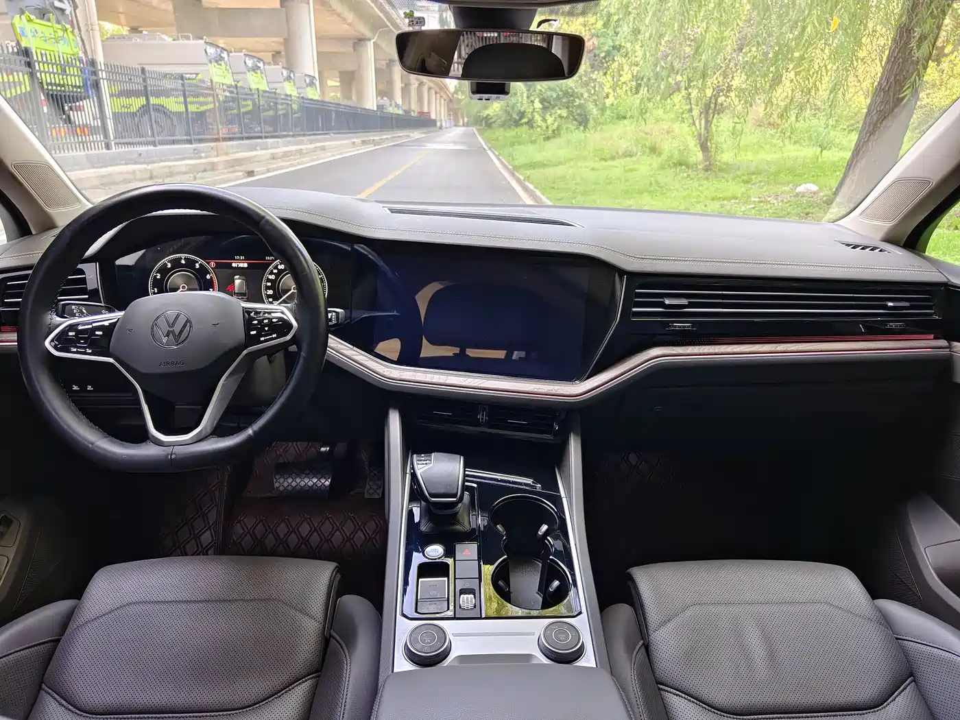 Volkswagen Touareg 2023 2022 2.0TSI Rui Shang Edition