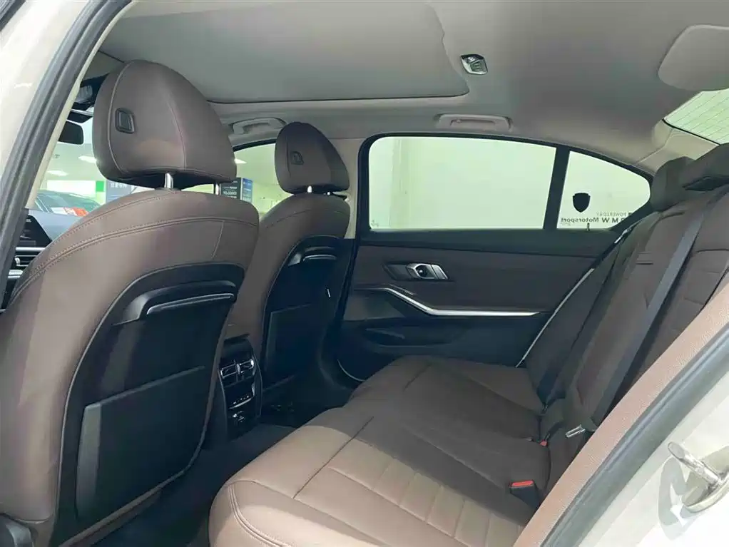 BMW 3 Series 2021 Facelift 325Li M Sport Package фото 6