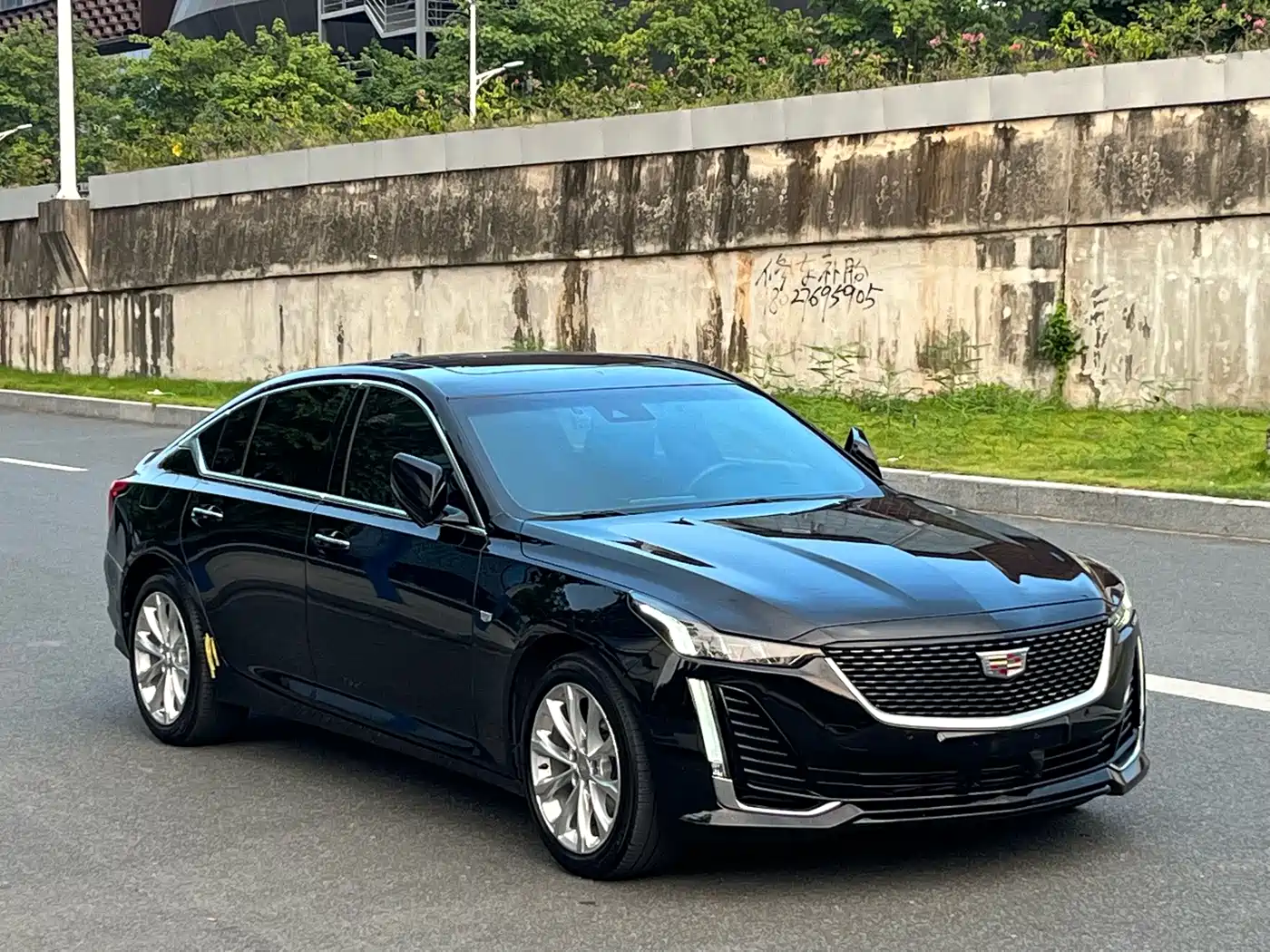Cadillac CT5 2024 2023 28T Luxury Style (Standard Edition)