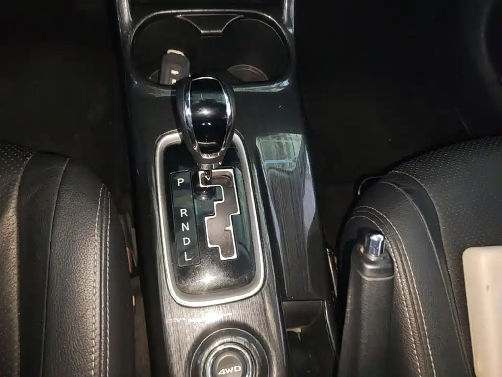 Mitsubishi Outlander 2016 2.4L 4WD Elite Edition 5-seater фото 14