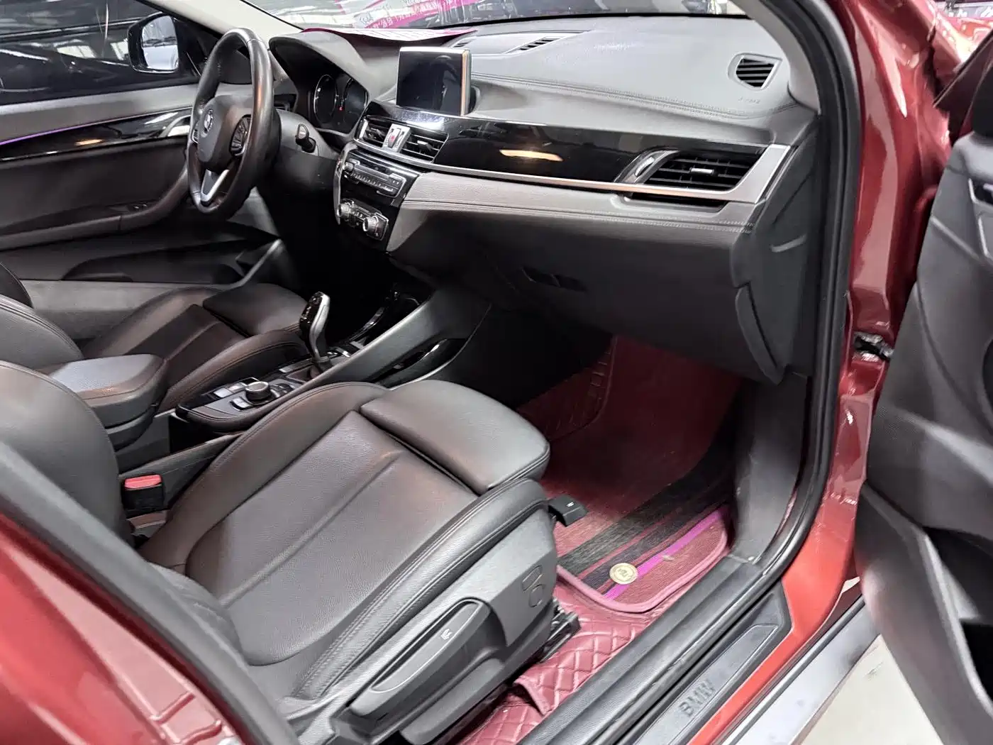 BMW X2 (Import) 2019 sDrive20i M Off-Road Package China VI фото 13