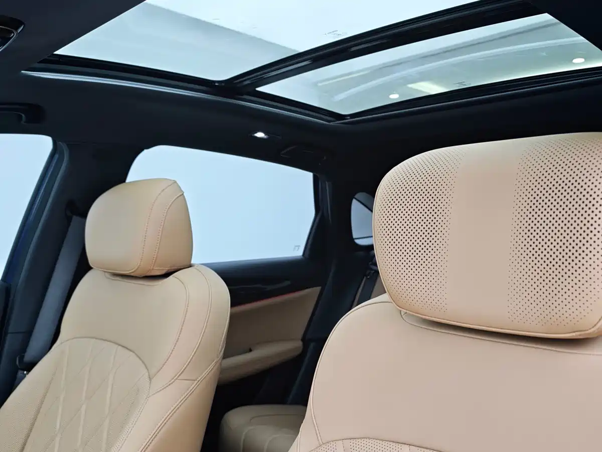 Geely Galaxy Galaxy A7 2025 EM-i фото 11