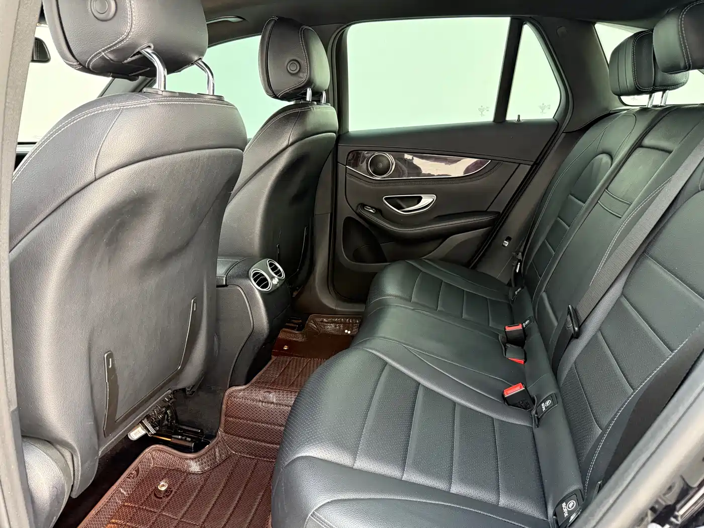 Mercedes-Benz GLC 2018 GLC 260 4MATIC Dynamic фото 11