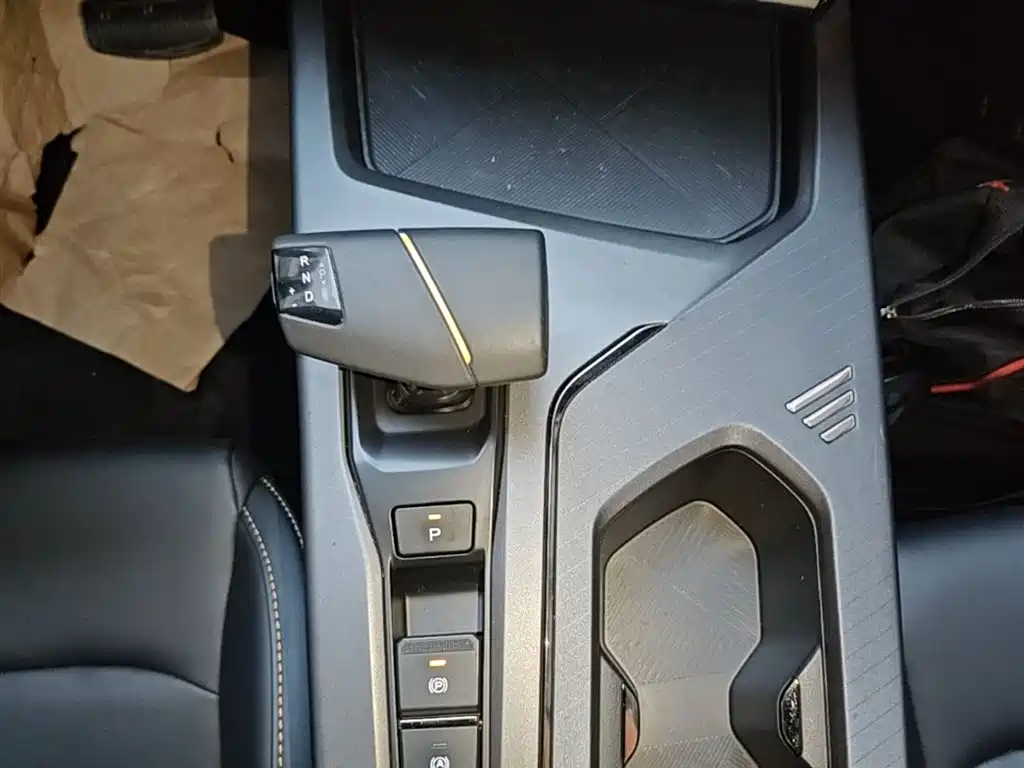 Changan Oshan X5 PLUS 2025 2023 Model Facelift 1.5T DCT Excellence