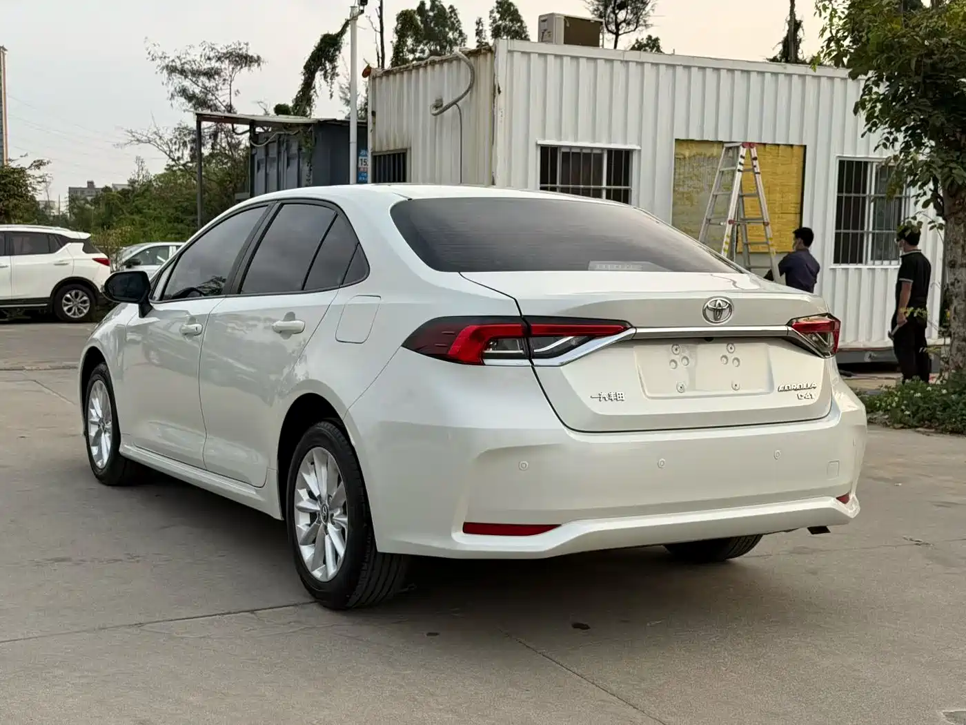 Toyota Corolla 2021 1.2T S-CVT Elite PLUS Edition фото 7
