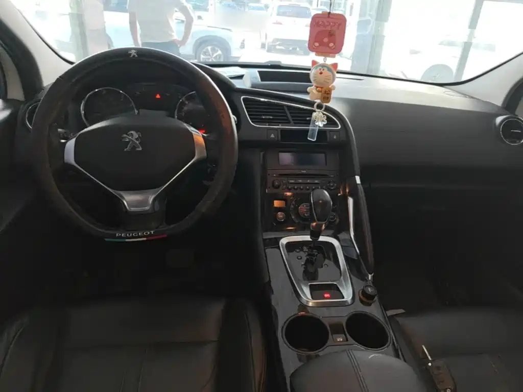 Photo 10 - Peugeot 3008