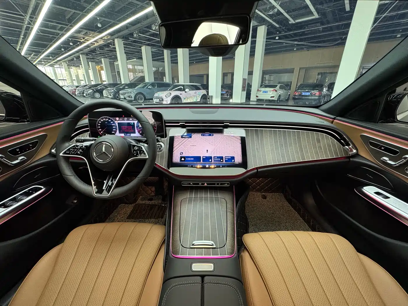 Mercedes-Benz E-Class 2024 E 300 L Fashion фото 16