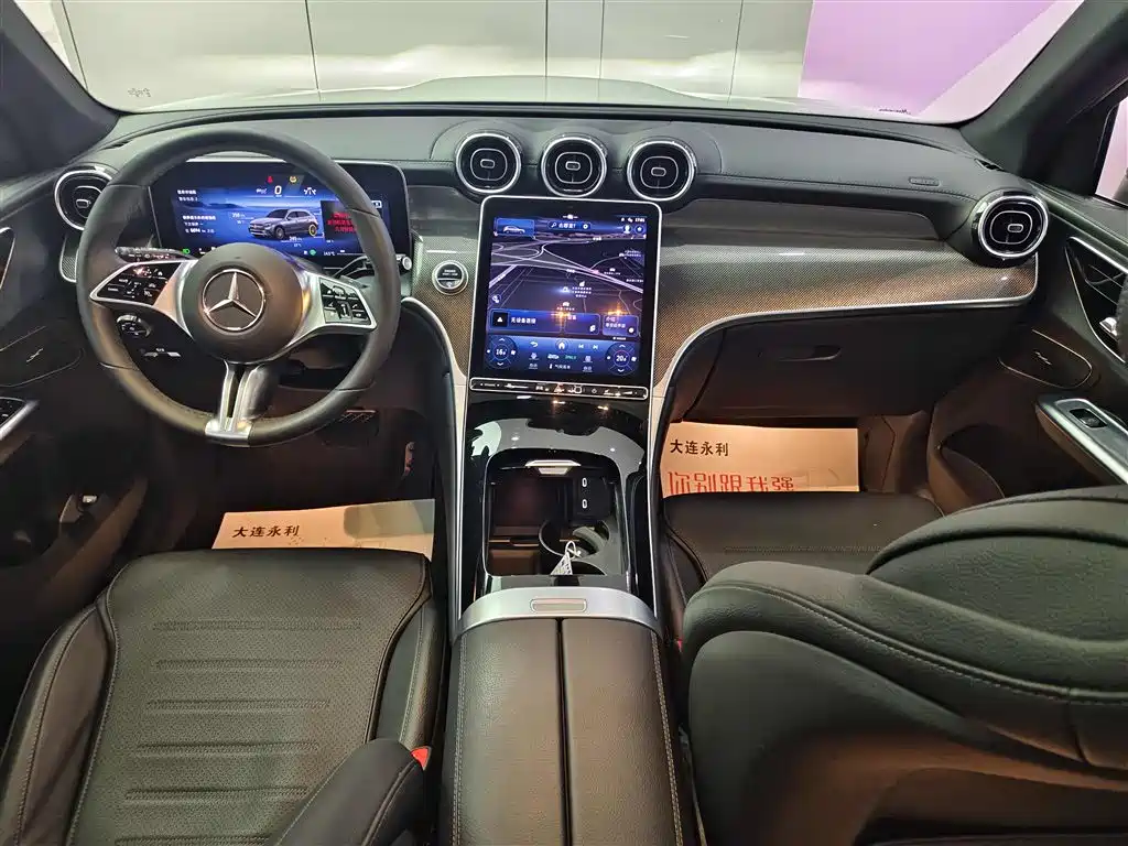 Mercedes-Benz GLC 2023 GLC 260 L 4MATIC Dynamic 7-Seater фото 12