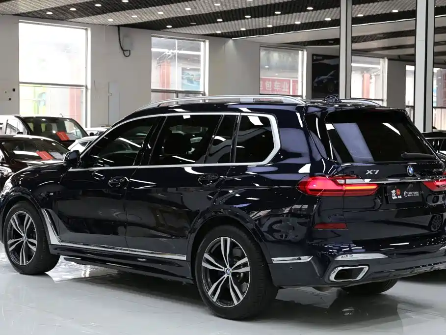 BMW X7 2023 2022 xDrive40i Exclusive M Sport Package