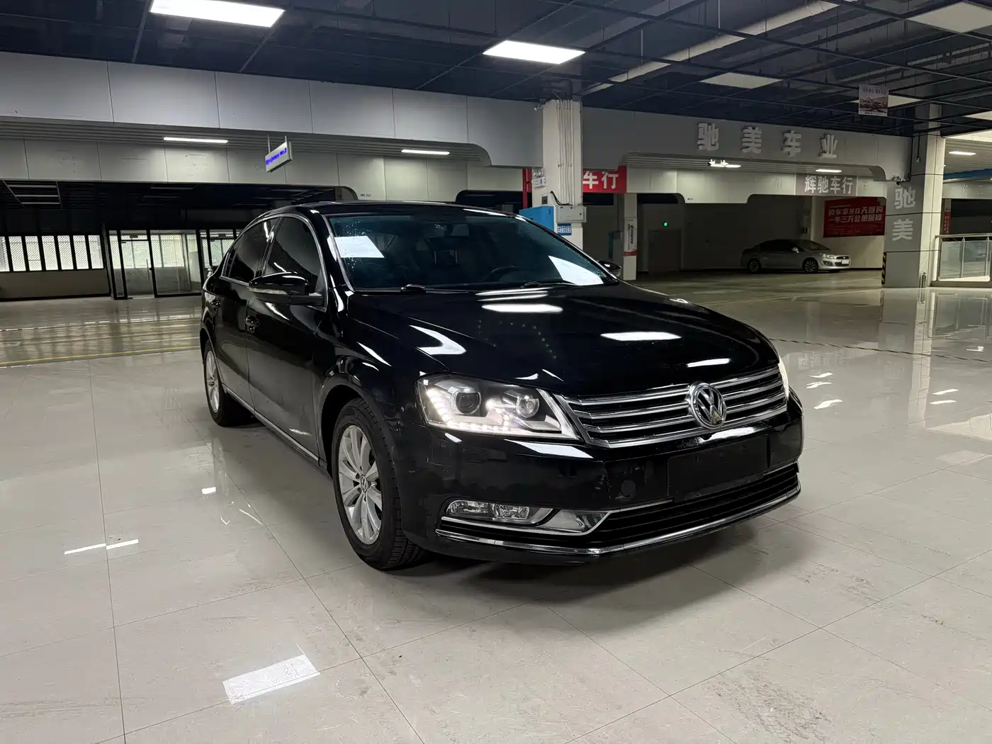 Volkswagen Magotan 2013 1.8TSI Luxury фото 3