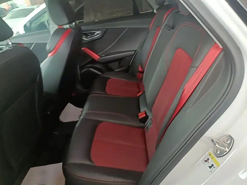 Audi Q2L 2018 35 TFSI Fashion Dynamic China VI фото 17