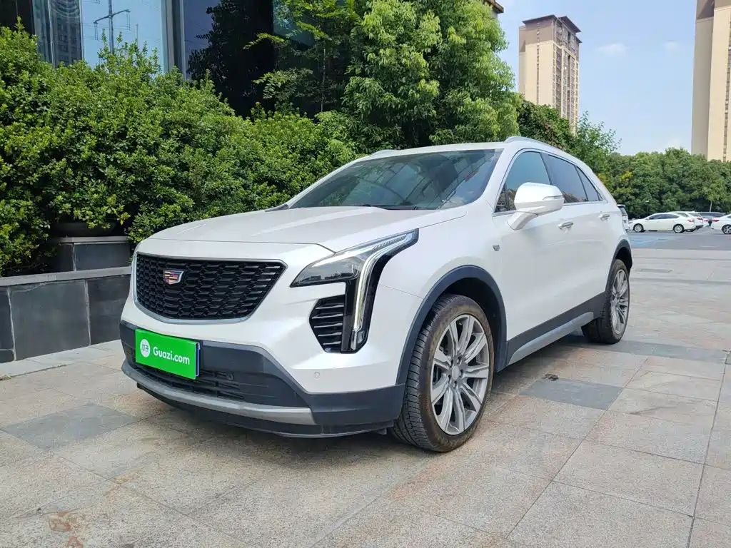 Cadillac XT4 2024 2021 28T AWD Platinum Edition