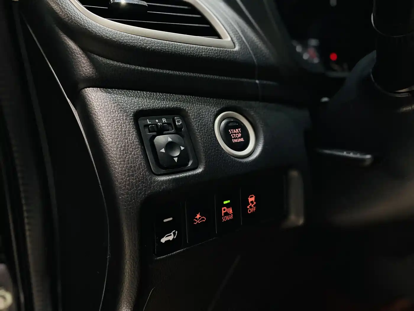 Mitsubishi Pajero Sport (Import) 2020 3.0L Luxury Edition фото 9