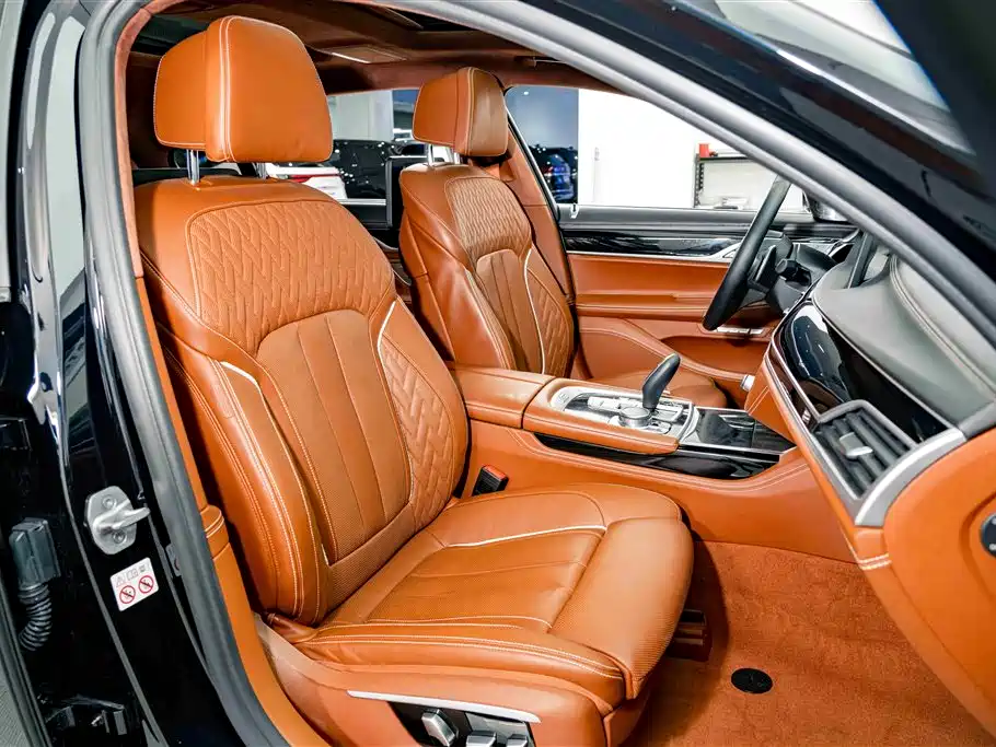 BMW 7 Series 2018 740Li xDrive Premium Type M Sport Package фото 22