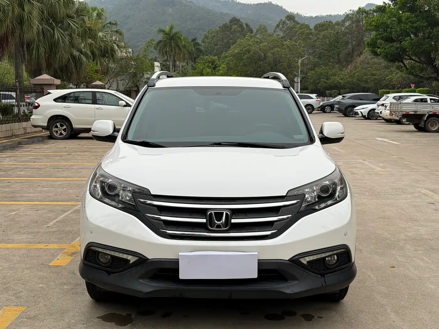 Фото 2 - Honda CR-V