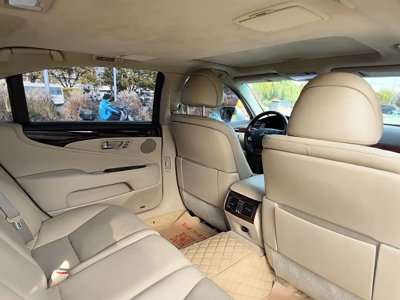 Lexus LS 2006 460L фото 17