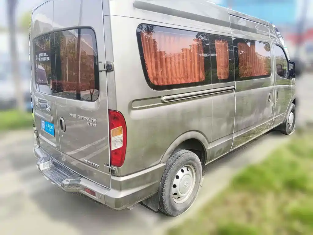Photo 2 - SAIC Maxus Xintu V80