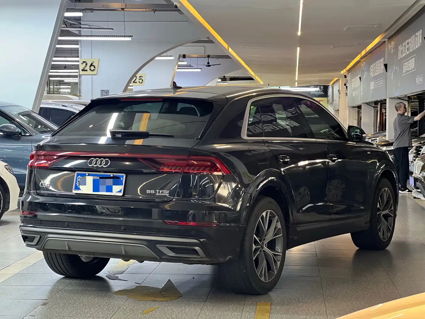 2025 Audi Q8