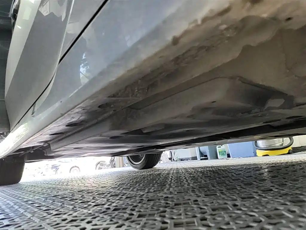 Toyota Avalon 2019 2.0L XLE Premium Edition (China VI) фото 21