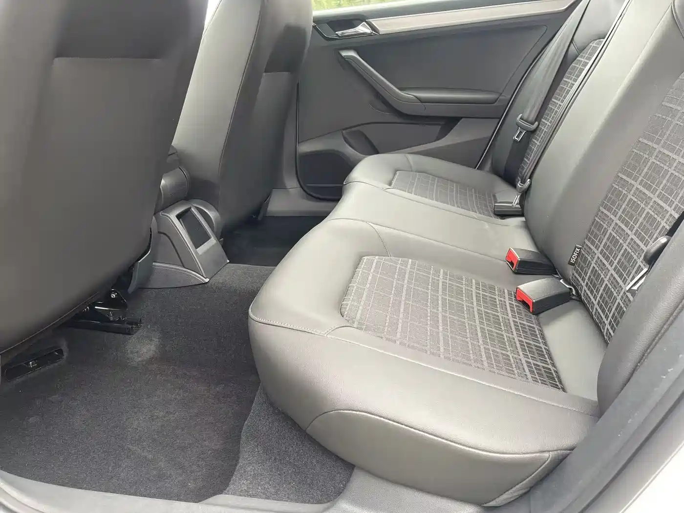 Volkswagen Jetta 2017 1.5L Automatic Comfort фото 20