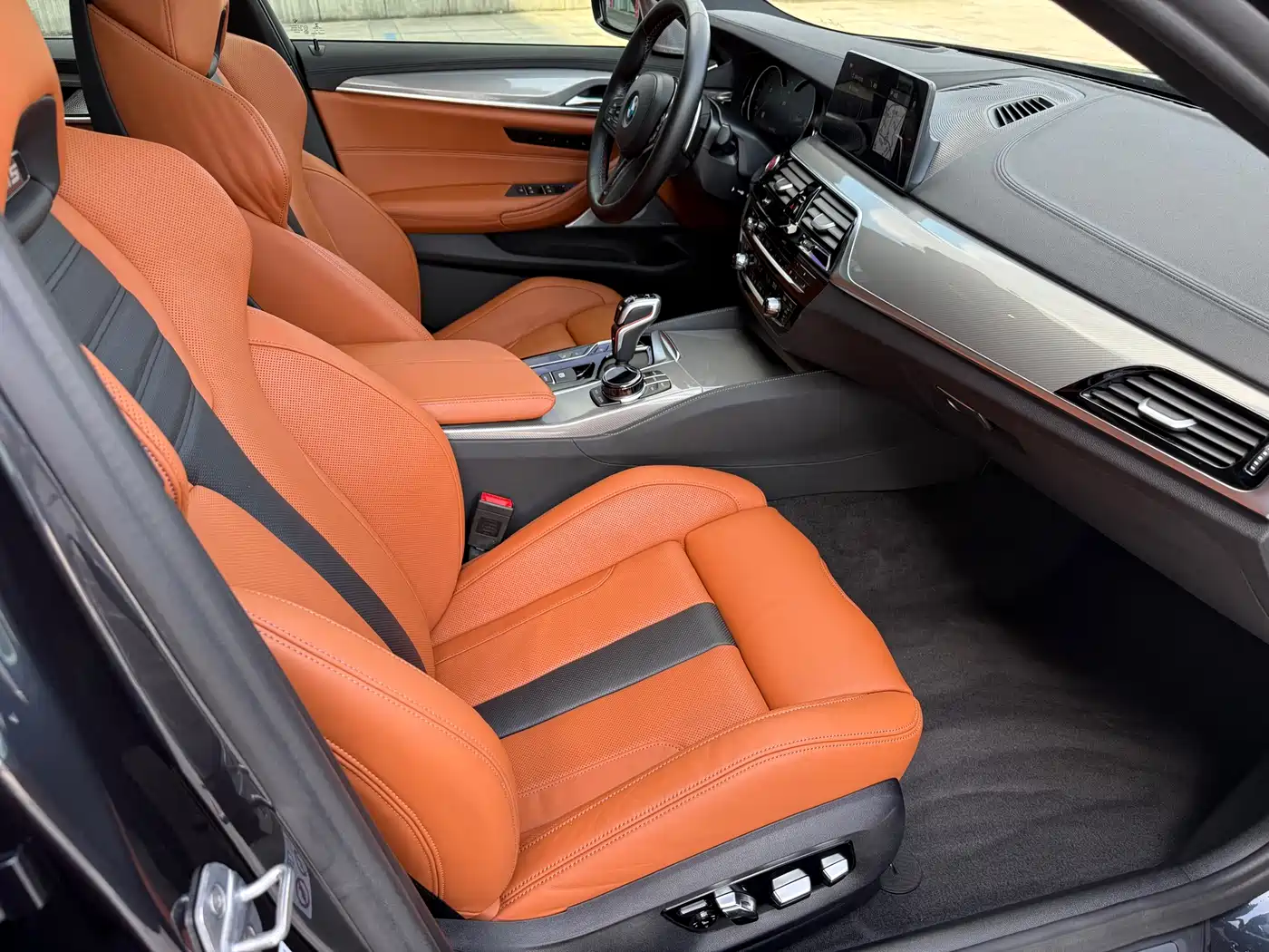 BMW M5 2018 M5 фото 15