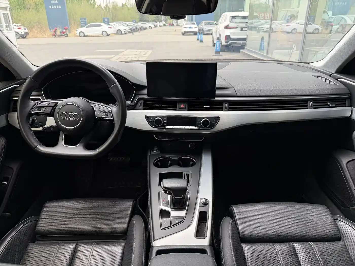 Audi A4L 2022 40 TFSI Luxury Dynamic фото 3