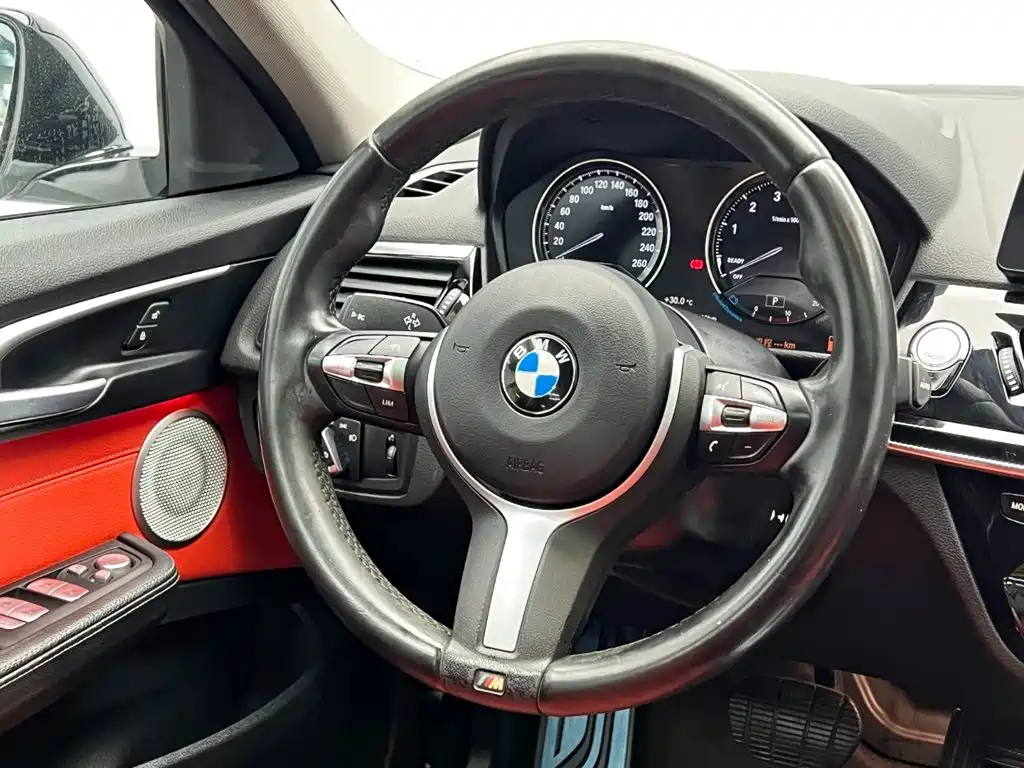 Фото 18 - BMW 1 Series