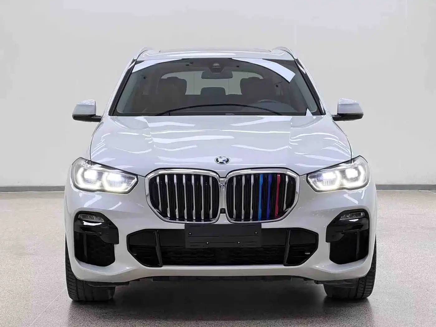 BMW X5 (Import) 2020 xDrive40i M Sport Package фото 2
