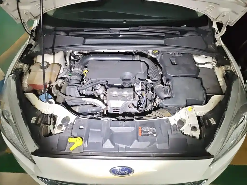 Photo 16 - Ford Focus