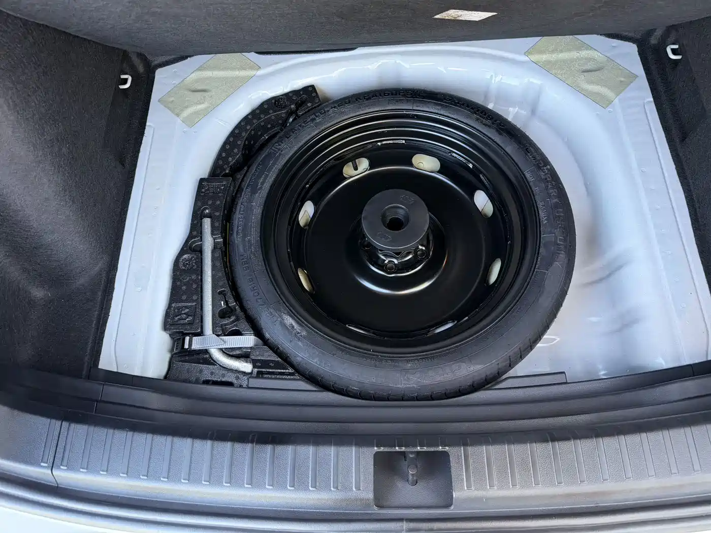 Volkswagen Tharu, миниатюра 20