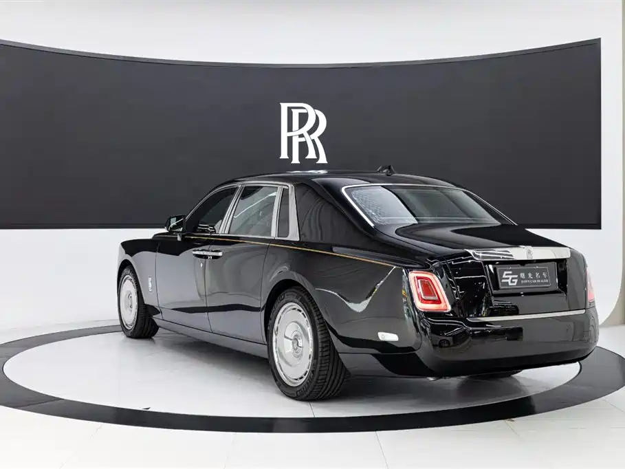 Rolls-Royce Phantom 2019 2018 6.7T Standard Wheelbase Version