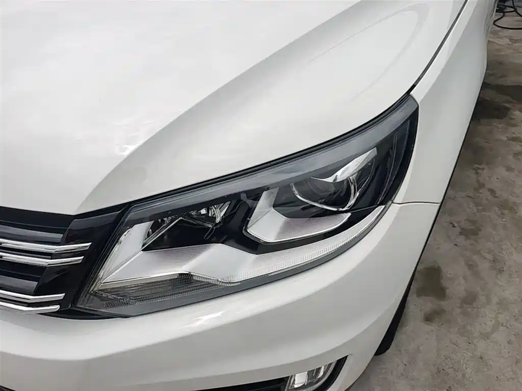Volkswagen Tiguan 2016 280TSI Automatic 2WD Silk Road Comfort фото 24