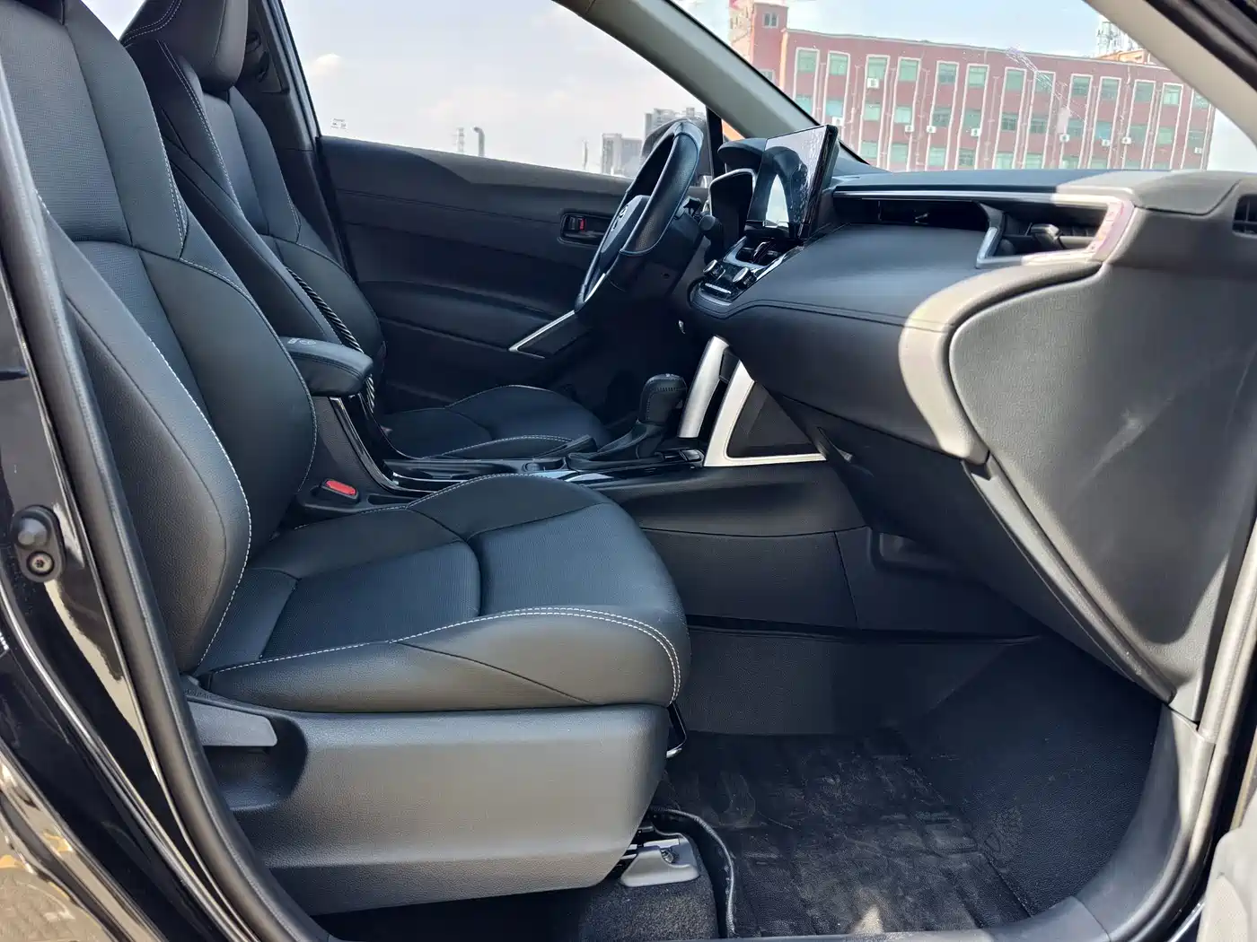 Toyota Frontlander 2025 2024 2.0L CVT Elite Plus Edition