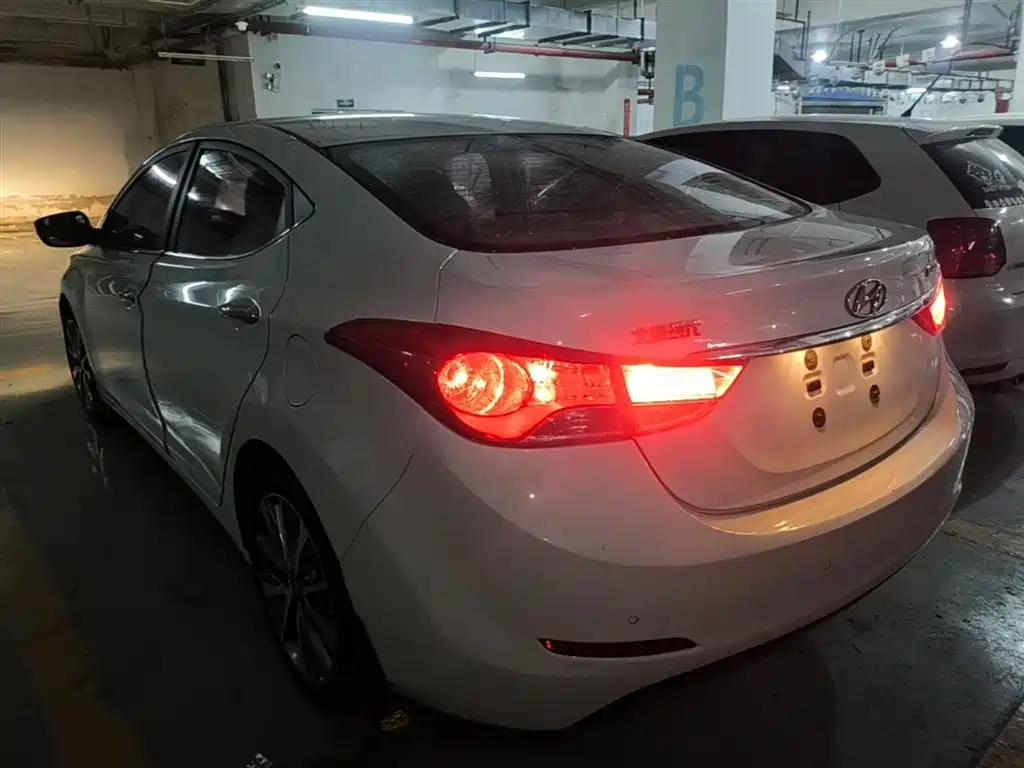 Hyundai Langdong 2015 1.6L Auto Premium фото 5
