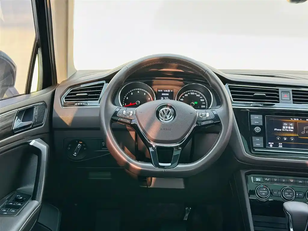 Volkswagen Tiguan L 2018 330TSI Automatic 2WD Luxury Edition фото 17