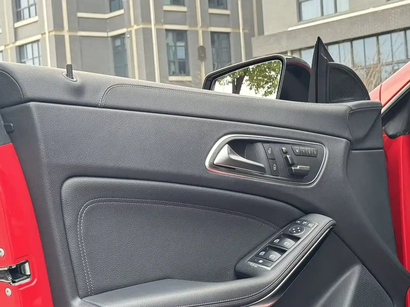 Mercedes-Benz CLA (Import) 2014 CLA 260 4MATIC фото 9