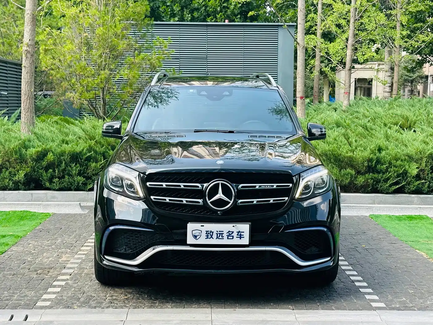 Mercedes-Benz GLS AMG 2016 2016 AMG GLS 63 4MATIC
