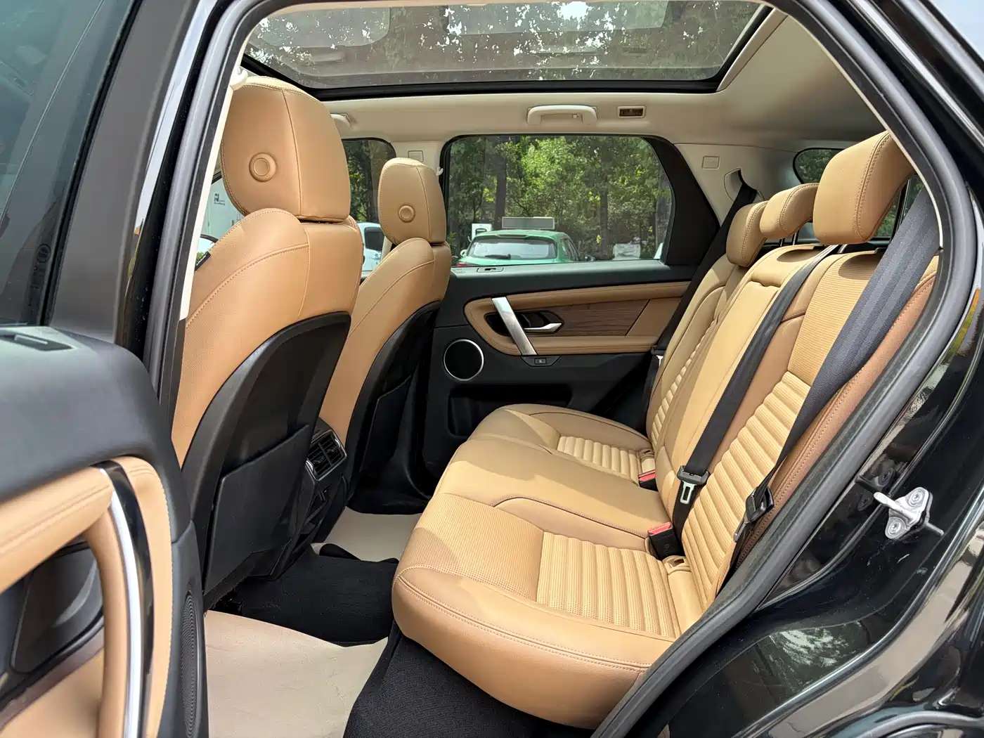 Land Rover Discovery Sport 2024 Performance Technology Edition фото 14
